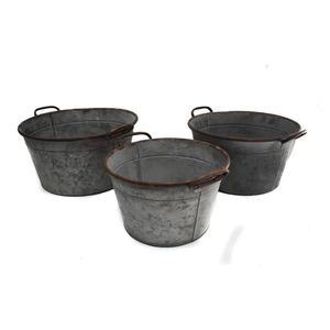 Seau de jardinière galvanisé robuste avec une image authentique de toilette pour les patios de style campagnard et la plantation de jardin vintage - Product Image 3
