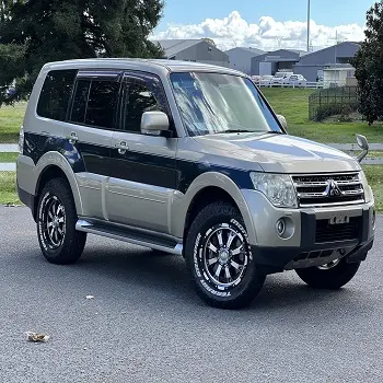 2021 khá sử dụng xe đáng tin cậy xe ô tô 2022 giá tốt nhất MITSUBISHI PAJERO VRX