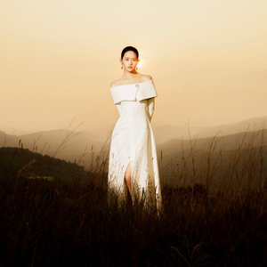 Robe LYNNE élégante à manches longues, avec perles faites à la main, robe noire et blanche pour femmes, tissu en jersey mélangé de coton - Product Image 1