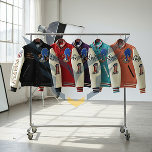 Fabricant de veste de baseball universitaire personnalisée pour hommes Vestes universitaires en laine vintage chenille avec logo brodé de haute qualité - Product Image 4