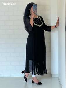 ชุดคุर्ติผ้าจอร์เจตต์ลายดอกไม้ใหม่ล่าสุด พร้อมกระจกแท้และงานฝีมือ ผู้ส่งออกแฟชั่นผู้หญิง ขายออนไลน์ในอินเดีย - Product Image 6