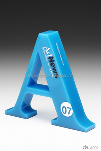 Créez votre reconnaissance unique Différents trophées de modèles de cristal à la mode pour des prix de champion personnalisés avec des impressions UV brillantes - Product Image 4