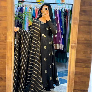 Trajes de Seda Pakistaníes e Indios, Salwar Kameez, Anarkali, para Mujer, para Bodas y Fiestas - Product Image 1