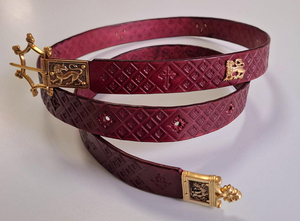 เข็มขัดหนังลายนูนยุคกลางวินเทจของผู้ชายพร้อมสายรัดทองเหลืองปลายทั้งสายเข็มขัดทองเหลืองติดตั้งอุปกรณ์เสริมความแข็งแรงสูงทำด้วยมือ - Product Image 3