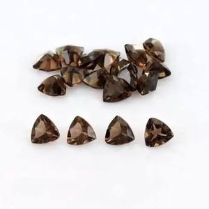 Piedras preciosas sueltas de corte trillón de cuarzo ahumado Natural de 5mm precio al por mayor fabricante tienda en línea ahora piedras para ajuste de joyería - Product Image 1