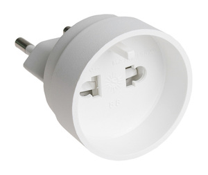 Adattatore universale europeo non staccabile 2300W 250V 10A (Solera 88) (Borsa da appendere) - Product Image 1