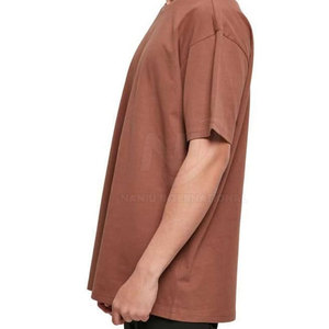 Cómoda camiseta de gran tamaño Transpirable Tamaño personalizado En stock Hecho en algodón Camiseta de gran tamaño para hombres - Product Image 2