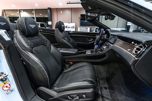 เบนท์ลีย์ คอนเทนเทนทัล เอส วี8 เอเอชดี คอนเวอร์ทิเบิล ปี 2024 สภาพดีเยี่ยม เกียร์อัตโนมัติ - Product Image 3