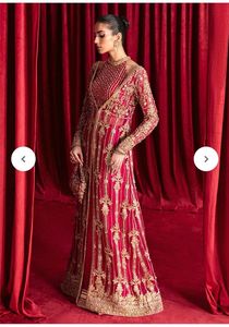 2024 concepteur lourd broderie soie mariée Blouse veste Lehenga cristal perles de verre Dabka travail dessiné à la main ensemble de mariage - Product Image 3