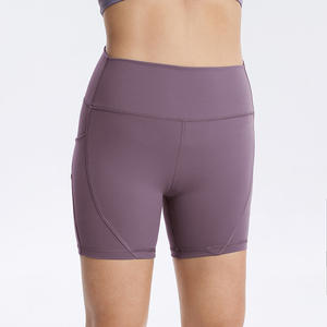 Short de sport personnalisé yoga actif course à pied été plage cordon doux pour la peau confortable décontracté élastique grande taille shorts de motard pour femmes - Product Image 2