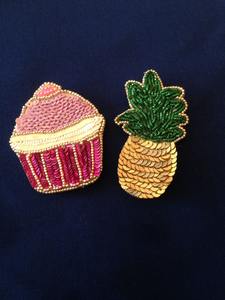 Colgante de bolso con cuentas de oliva, colgante de llavero de cereza, accesorio de bolso bonito, regalo moderno para niña, regalo del Día de la Madre para mujer - Product Image 2