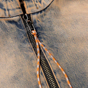 เสื้อแจ็คเก็ตยีนส์ฮู้ดดี้ลำลองและสตรีทแวร์สำหรับผู้ชาย ดีไซน์พรีเมียมสั่งทำพิเศษ ยี่ห้อ FANTASY WEAR OEM 2026 ได้รับการรับรองมาตรฐาน CE ISO - Product Image 5