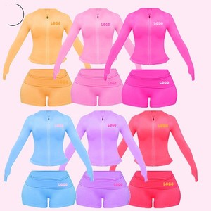 Conjunto de Chaqueta y Pantalones Cortos para Mujer, Conjunto de Dos Piezas de Alta Elasticidad con Logotipo Personalizado, Ropa de Entrenamiento para Gimnasio, Primavera y Verano - Product Image 4