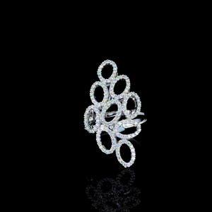 Anillo Moderno de Plata 925 con Circonitas Cúbicas Ovaladas en Pavé, Diseño Geométrico Calado y Circonitas Cúbicas Blancas Brillantes, Talla 19 - Product Image 1