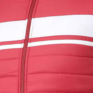 Chaleco acolchado de color sólido de tela cómoda Servicios OEM Ropa de calle Impermeable Tamaño personalizado Chaleco acolchado de invierno para hombre - Product Image 6