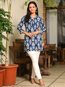 Blusa Kurti Informal Étnica para Mujer, de Algodón Índigo Estampado, de Secado Rápido, Corte Regular, Largo hasta la Cadera, Manga 3/4, Cuello en V, para Fiestas - Product Image 5