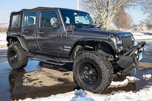 Jeep Wrangler Unlimited Sport 4x4 2017 Usado, Motor V6 Supercargado, Diferencial Trasero con Bloqueo Eaton, Múltiples Modificaciones - Product Image 3