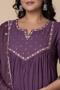 Colección al por mayor de Mul Cotton Fancy Salwar Kameez para ropa de fiesta Catálogo completo disponible a precio mayorista - Product Image 2