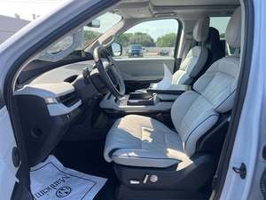 Lincoln Navigator L Black Label 2025 Súper Limpio, SUV 4x4, Asientos de Cuero, Techo Panorámico, Cámara Trasera 360, Turbo Automático, En Venta - Product Image 5