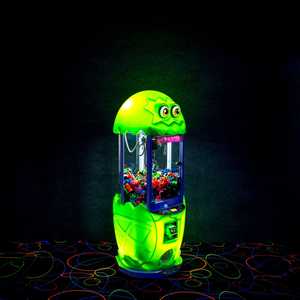 Máquina de garras para huevos mágicos operada con monedas, máquina de muñecas verde/roja 110V - Product Image 1