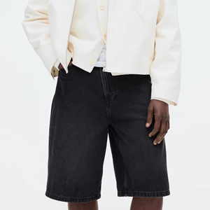 Shorts en jean pour homme coupe droite vintage, délavé clair, respirant, 100% coton, style streetwear, collection automne - Product Image 4