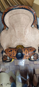 Selle de cheval de course occidentale anglaise de haute qualité en cuir véritable premium, faite à la main, durable, confortable, avec éléments en bois/plastique - Product Image 5