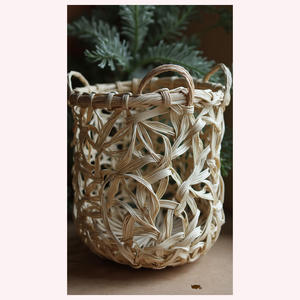 แจกันช่างฝีมือสไตล์โบฮีเมียนแบบทำมือหวายและหญ้าทะเลลายดอกไม้เน้นความสงบพื้นที่นั่งเล่นแบบมินิมอล - Product Image 1