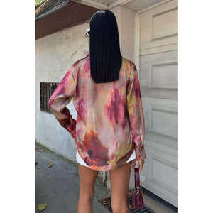 เสื้อเชิ้ตผ้าซาตินลายบาติกแบบลำลอง 3445 - Product Image 2