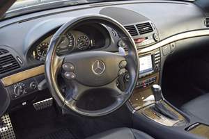 รถยนต์มือสอง ปี 2007 เมอร์เซเดส-เบนซ์ E63 AMG ซีดาน พวงมาลัยซ้าย/ขวา - Product Image 4