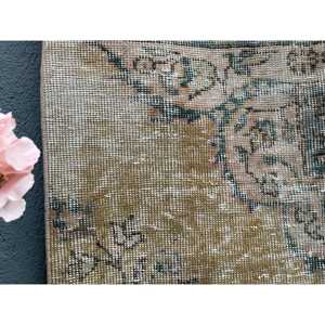 Vintage Rug, 1.8x3.1 ft Turkish Rug, <b>Brown</b> Check <b>Wool</b> Rug - Product Image 4