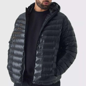 Veste matelassée à capuche de haute qualité, personnalisée, brillante, coupe-vent, en polyester, pour l'hiver, en plein air, pour hommes - Product Image 1