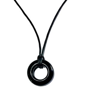 Joyería de lujo para hombre Cool Fashion Chunky Pulido Plata Negro Colgantes en blanco Estampado de su logotipo Collar para novios - Product Image 3