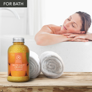 Aromatika Sal Marina Natural de Naranja para Baño Corporal con Aceite Esencial Energizante y Extracto de Mango 600g - Product Image 5