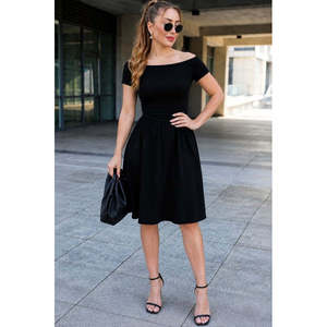 Robe courte en crêpe chatoyant à col Madonna et manches courtes pour femme, 38146 - Noir - Product Image 1
