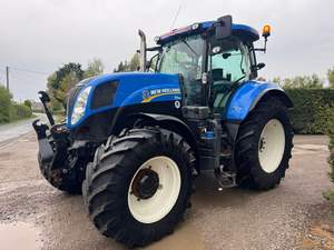 Compre un tractor agrícola New Holland multifuncional bastante usado con pocas horas a la venta Tractor agrícola New Holland usado barato de alta demanda - Product Image 2