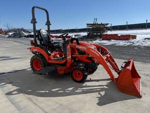 รถแทรกเตอร์ดีเซลขนาดเล็ก Kubota BX2380 23 แรงม้า ขับเคลื่อน 4 ล้อ พร้อมที่ตัก |   รถแทรกเตอร์อเนกประสงค์ขนาดเล็ก Kubota BX2380 ขับเคลื่อน 4 ล้อ สำหรับสนามหญ้าและฟาร์ม - Product Image 6