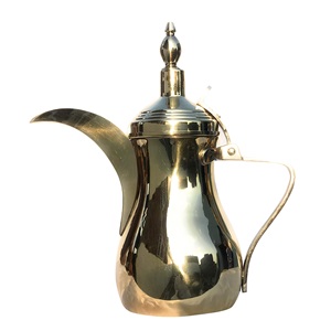 Tetera de Metal de latón macizo con acabado pulido brillante, tetera Dallah, artículos de uso de catering de cocina, tetera árabe para uso en el hogar y el Hotel - Product Image 1