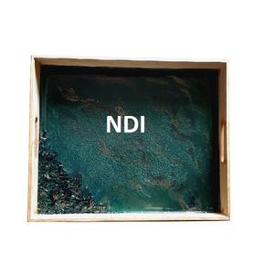 Bandeja de madera maciza redondeada hecha a mano para el desayuno o el almuerzo, bandeja para servir madera y desayuno, bandeja para servir catering de madera - Product Image 1