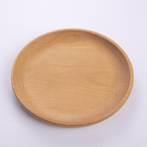 Assiette ronde en bois de hêtre de 19 cm - Plat de service en bois naturel pour desserts et petits-déjeuners - Product Image 1