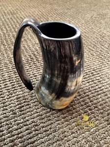 Taza para beber de cuerno natural hecha a mano, jarra vikinga genuina para ocasiones de boda o Navidad, taza de cerveza de alta venta - Product Image 2