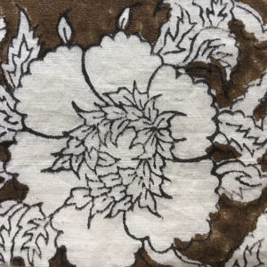 Tissu en coton imprimé à la main, motif floral classique indien Mughal en contour, en brun et ivoire - Product Image 1