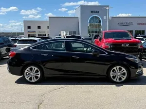 Chevrolet Cruze LS d'occasion 2016 - Product Image 4