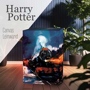 Cuadro en lienzo iluminado de Harry Potter Hogwarts Express con marco de madera negra - Product Image 2