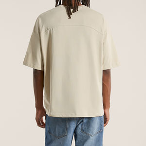 เสื้อยืดคอตตอนทรงหลวมสำหรับผู้ชายทรงบ็อกซี่แบบ100% ดีไซน์แบบกำหนดเองได้ป้องกันการยับย่นแบบสีทึบ - Product Image 2