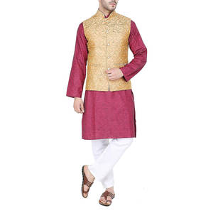 Chaleco de hombre de diseño bordado fabricante de ropa al por mayor Chaleco de hombre recién llegado - Product Image 5