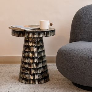 Mesa Auxiliar Clásica de Lujo con Incrustaciones de Hueso, Diseñada para Colecciones de Muebles de Alta Gama y Decoración de Interiores de Diseñadores - Product Image 1