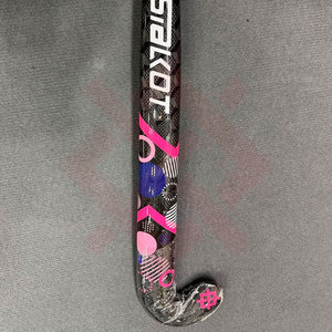 ไม้ฮอกกี้สนามแบบคอมโพสิต รุ่นมาตรฐาน คุณภาพพรีเมียม ผลิตจากคาร์บอน สำหรับทุกเพศ - Product Image 6