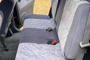 Toyota Land Cruiser Prado TZ de 1997, Usado, Serie 90 del Mercado Japonés, 37,800 Millas, Motor Turbodiésel, Tracción en las Cuatro Ruedas, Versión Estadounidense Título - Product Image 5