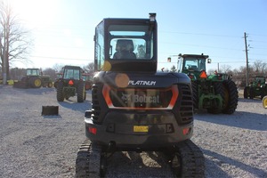 Miniexcavadora E48R2 de 2022, Usada, con Nuevo Rendimiento, Motor de 12 Toneladas y 40HP con Rodamientos - Product Image 5