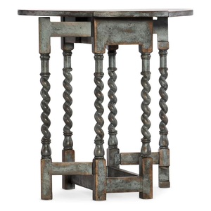 Table d'appoint pliable en bois de manguier antique rustique avec jambes sculptées en détresse meubles de chambre à coucher de salon traditionnels - Product Image 1